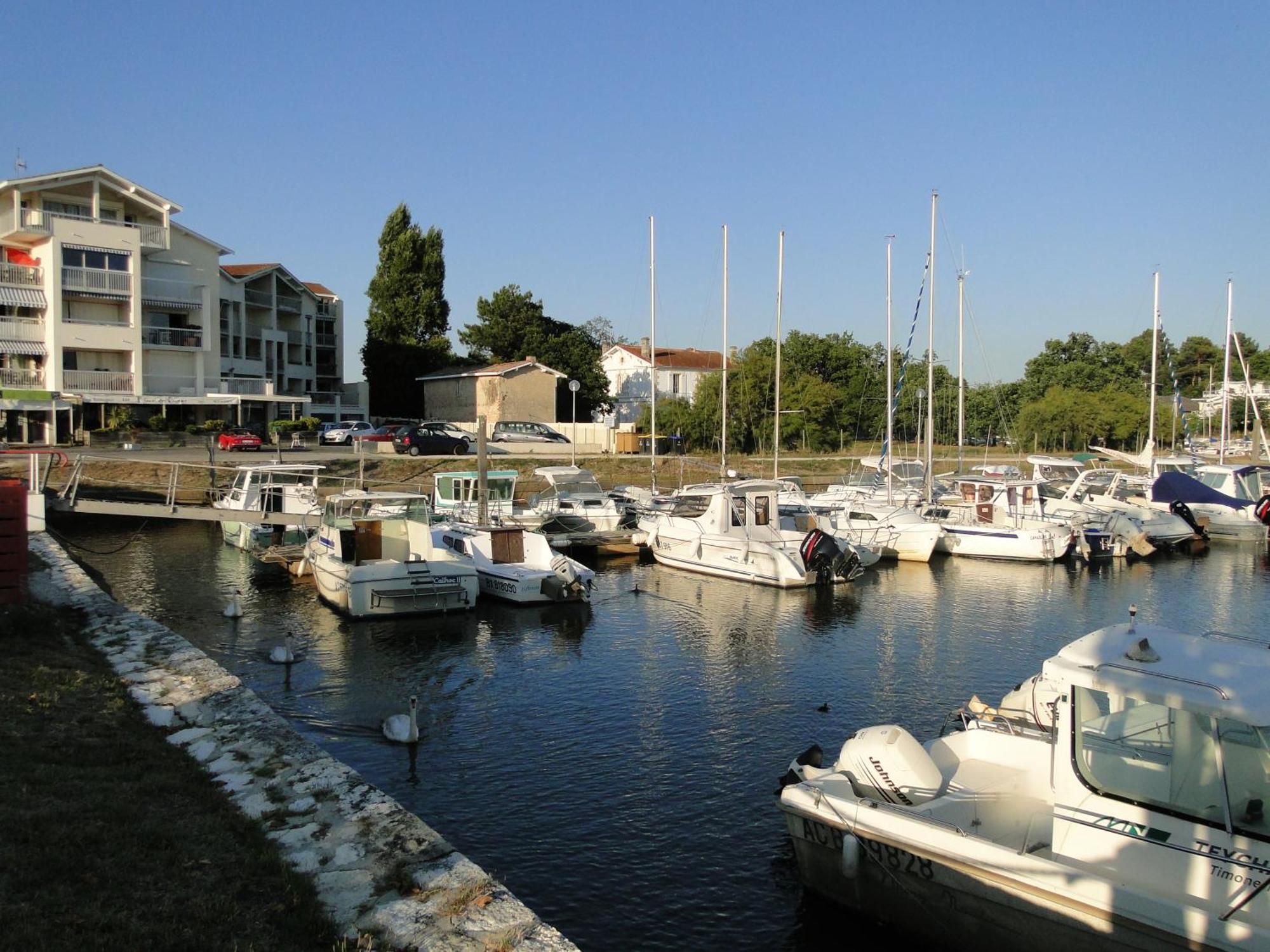 Les Marinas De Cassy Lägenhet Lanton Exteriör bild